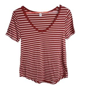Striped Coral V-Neck  Top